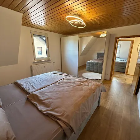 3-room For *